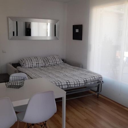 Terrassa-Solarium Centre Apartment ปลาตจาดาโร ภายนอก รูปภาพ